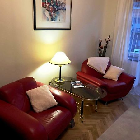 Ferienwohnung Apartament "Cleopatra 5" Przy Rynku Z Parkingiem, Faktury Vat Kielce Exterior foto