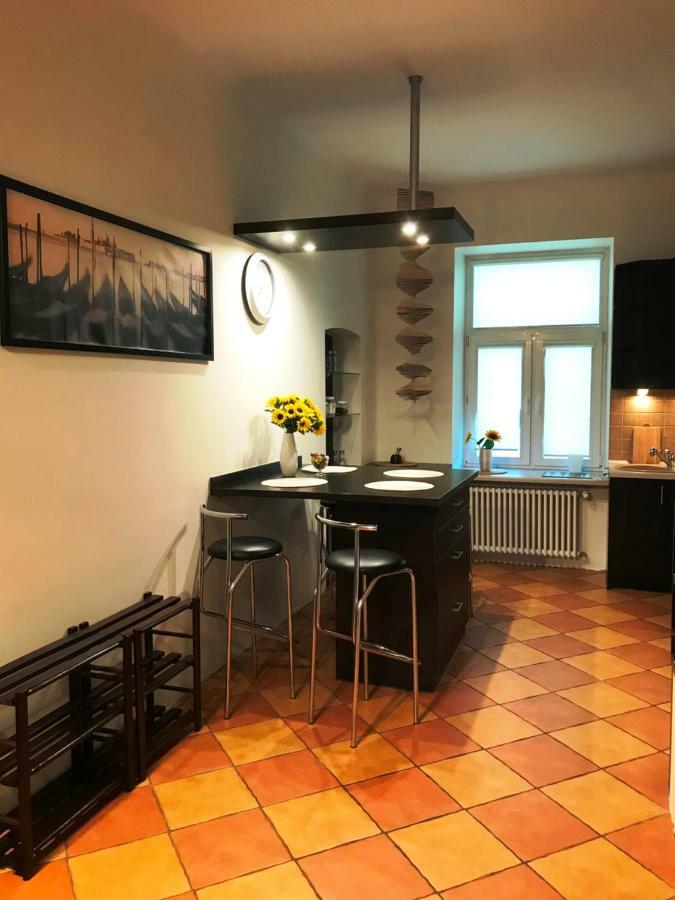 Ferienwohnung Apartament "Cleopatra 5" Przy Rynku Z Parkingiem, Faktury Vat Kielce Exterior foto
