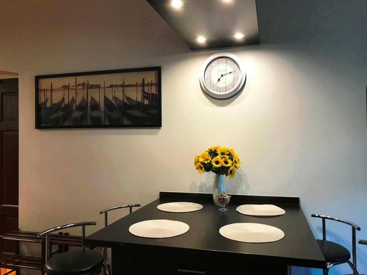 Ferienwohnung Apartament "Cleopatra 5" Przy Rynku Z Parkingiem, Faktury Vat Kielce Exterior foto