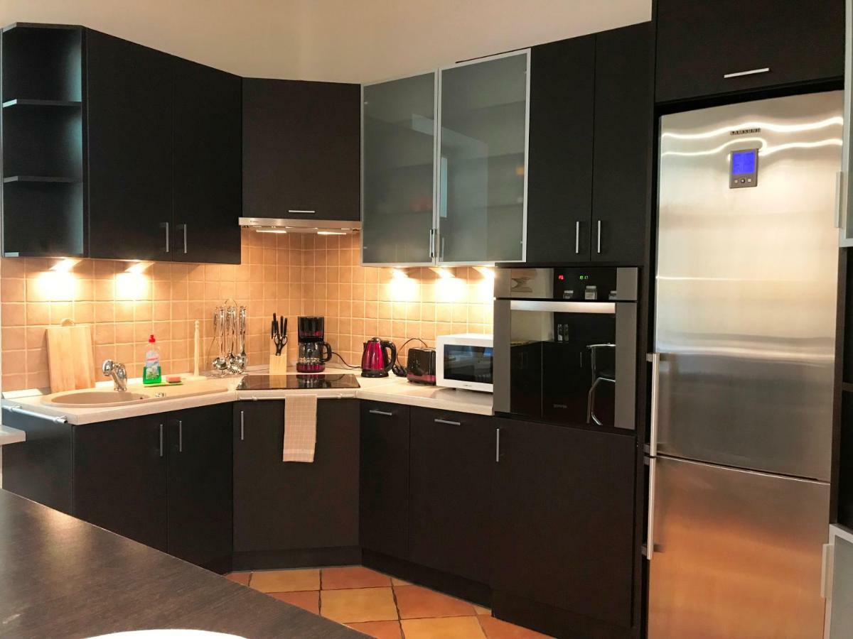 Ferienwohnung Apartament "Cleopatra 5" Przy Rynku Z Parkingiem, Faktury Vat Kielce Exterior foto