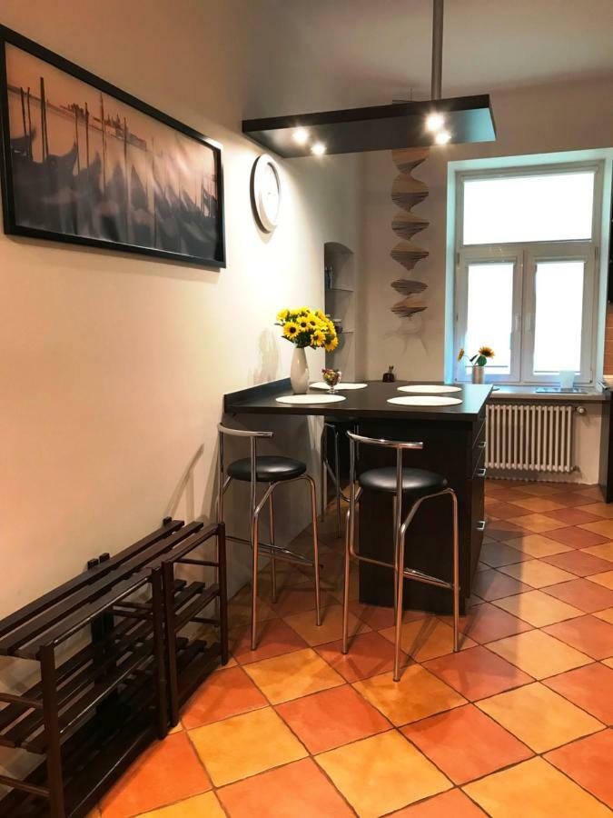 Ferienwohnung Apartament "Cleopatra 5" Przy Rynku Z Parkingiem, Faktury Vat Kielce Exterior foto